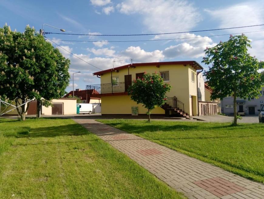 Kwatera W Mikolajkach Mikołajki Exterior foto